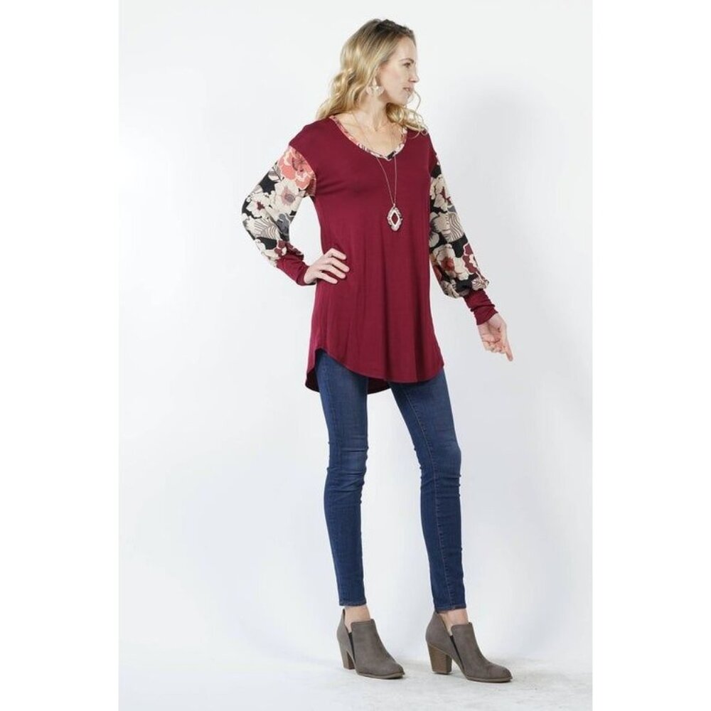 Floral Sleeve Wine Burgundy Tunic Top L/Grande Rayon/Spandex Made In USA